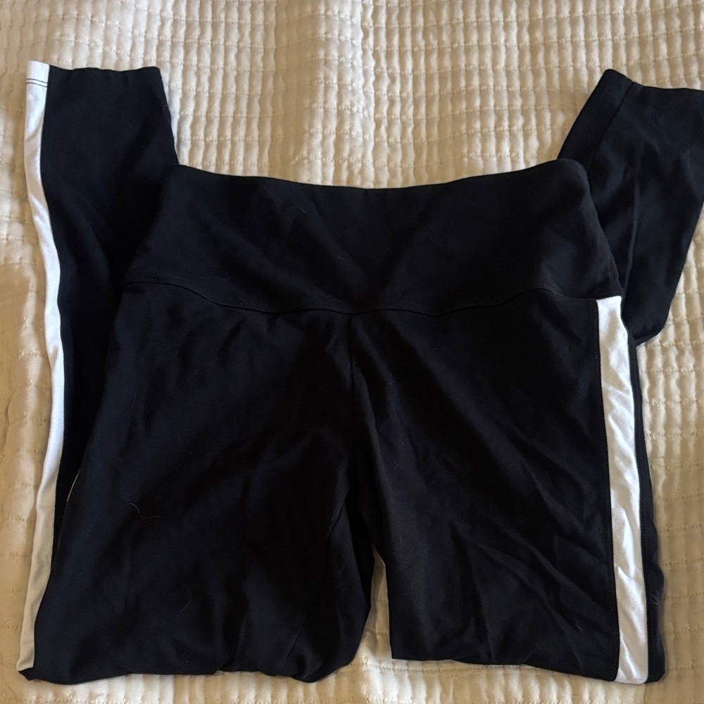 PINK Victoria's Secret Black Leggings